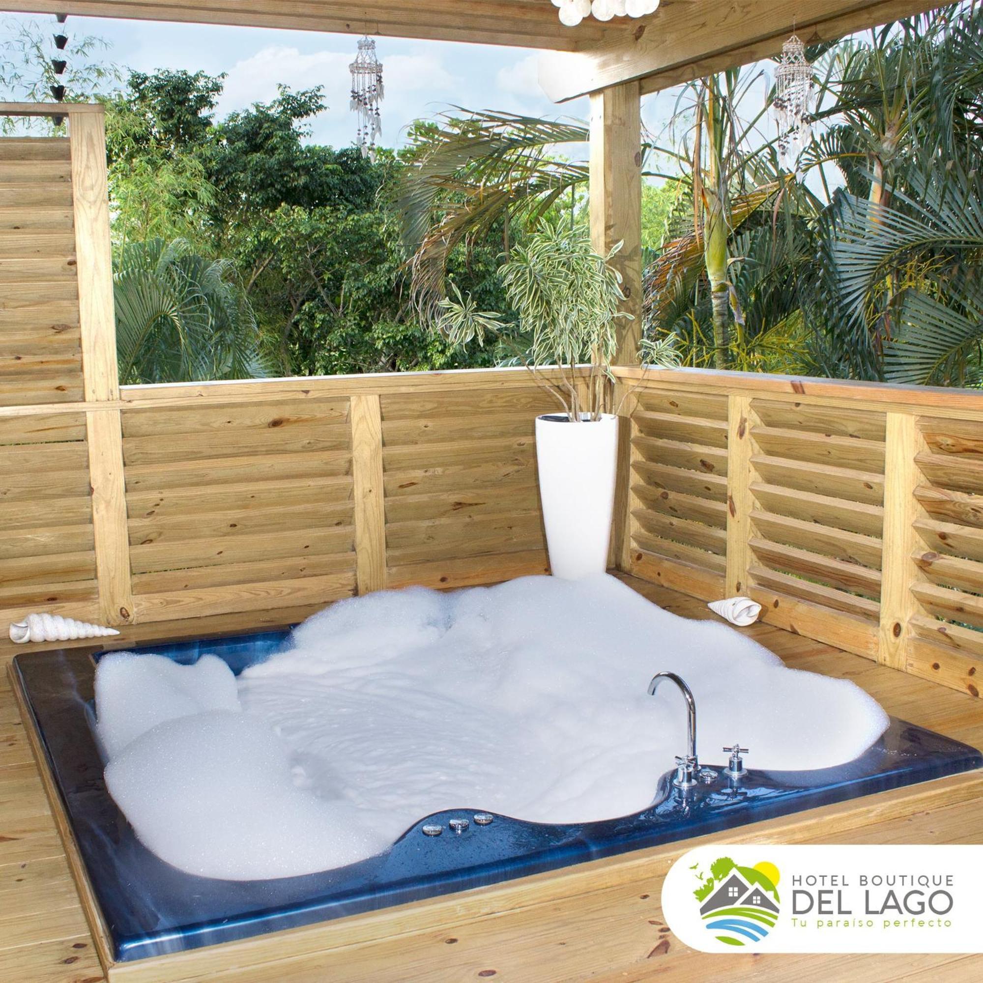 Hotel Boutique Del Lago Nagua Exteriör bild